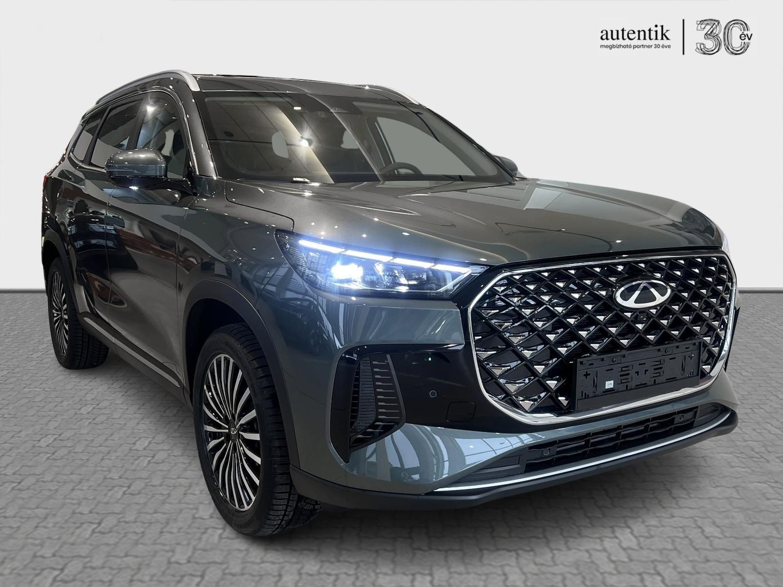 CHERY TIGGO 8